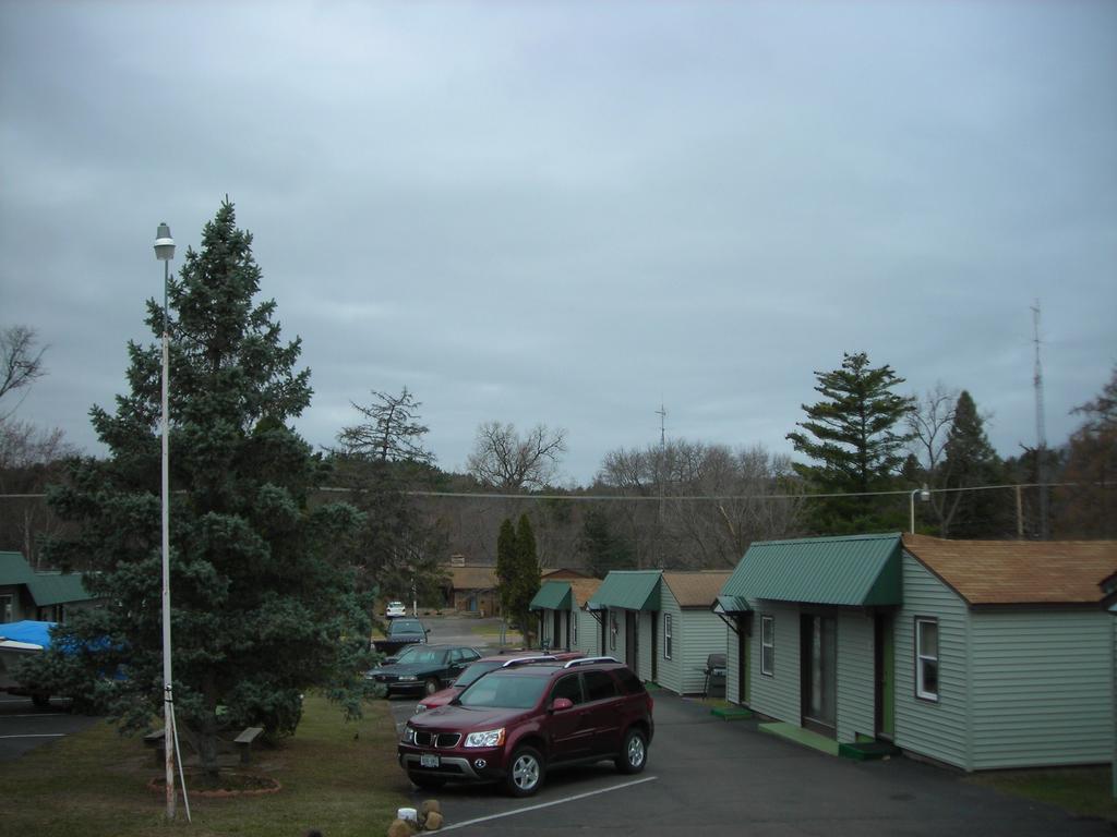 Deer Trail Motel Wisconsin Dells Eksteriør billede